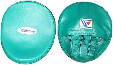 WINNING JAPAN BOXING OVAL CURVED PUNCH MITTS ROACH MITTS GREEN
